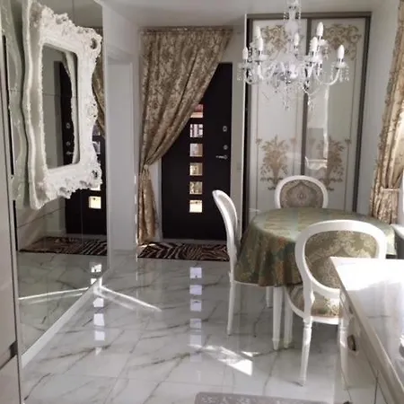 Apartment Old Town *